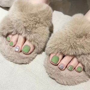 Stylish press on toe nails